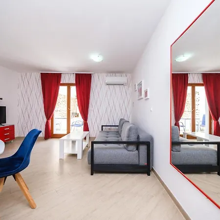 Mirjana Apartman Trogir