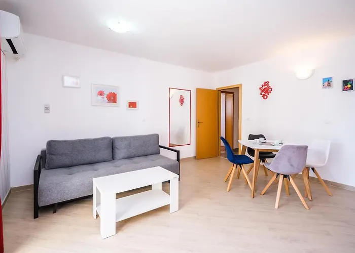 Apartment Mirjana Trogir